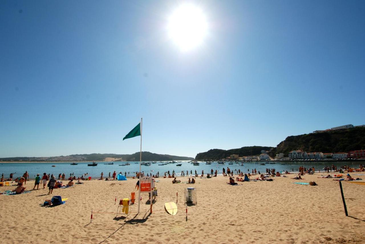 Paddle - Sea View Apartment With 3 Pools, Tennis & Squash Court サン・マルティーニョ・ド・ポルト エクステリア 写真