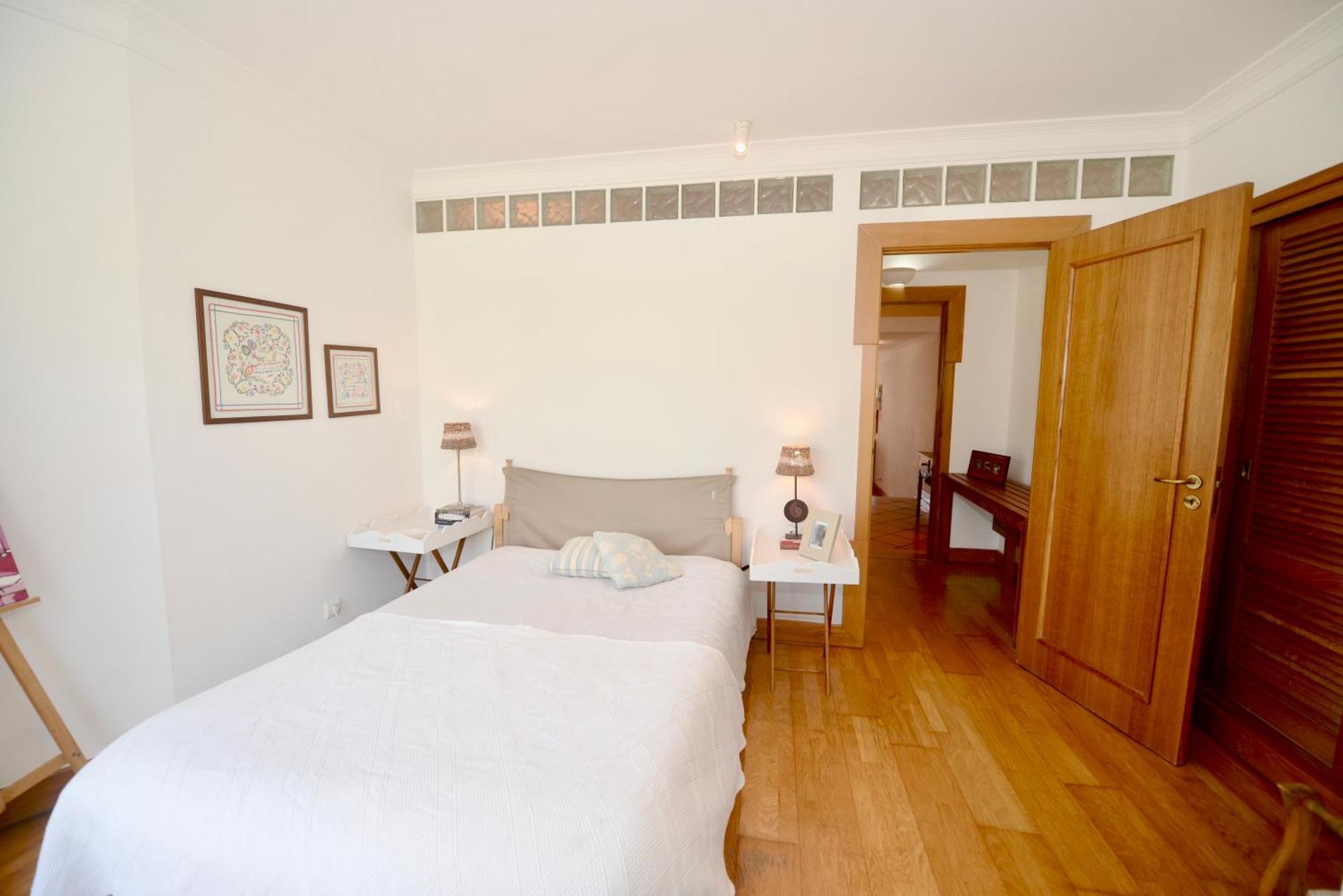 Paddle - Sea View Apartment With 3 Pools, Tennis & Squash Court サン・マルティーニョ・ド・ポルト エクステリア 写真